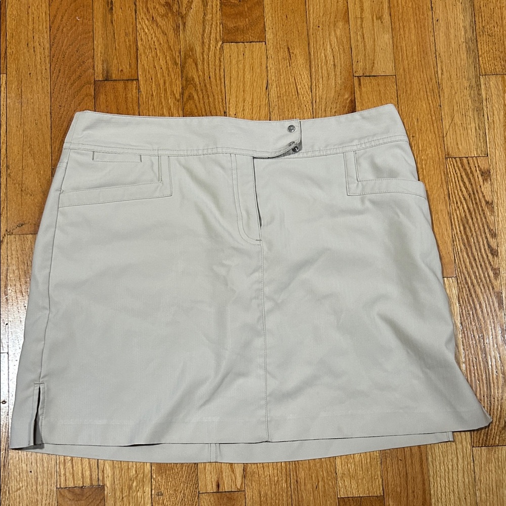 Izod Women's Tennis Mini Skirt in Cream (1137 )